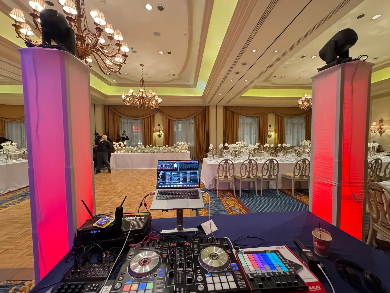 Grand Bretagne · DJ Booth