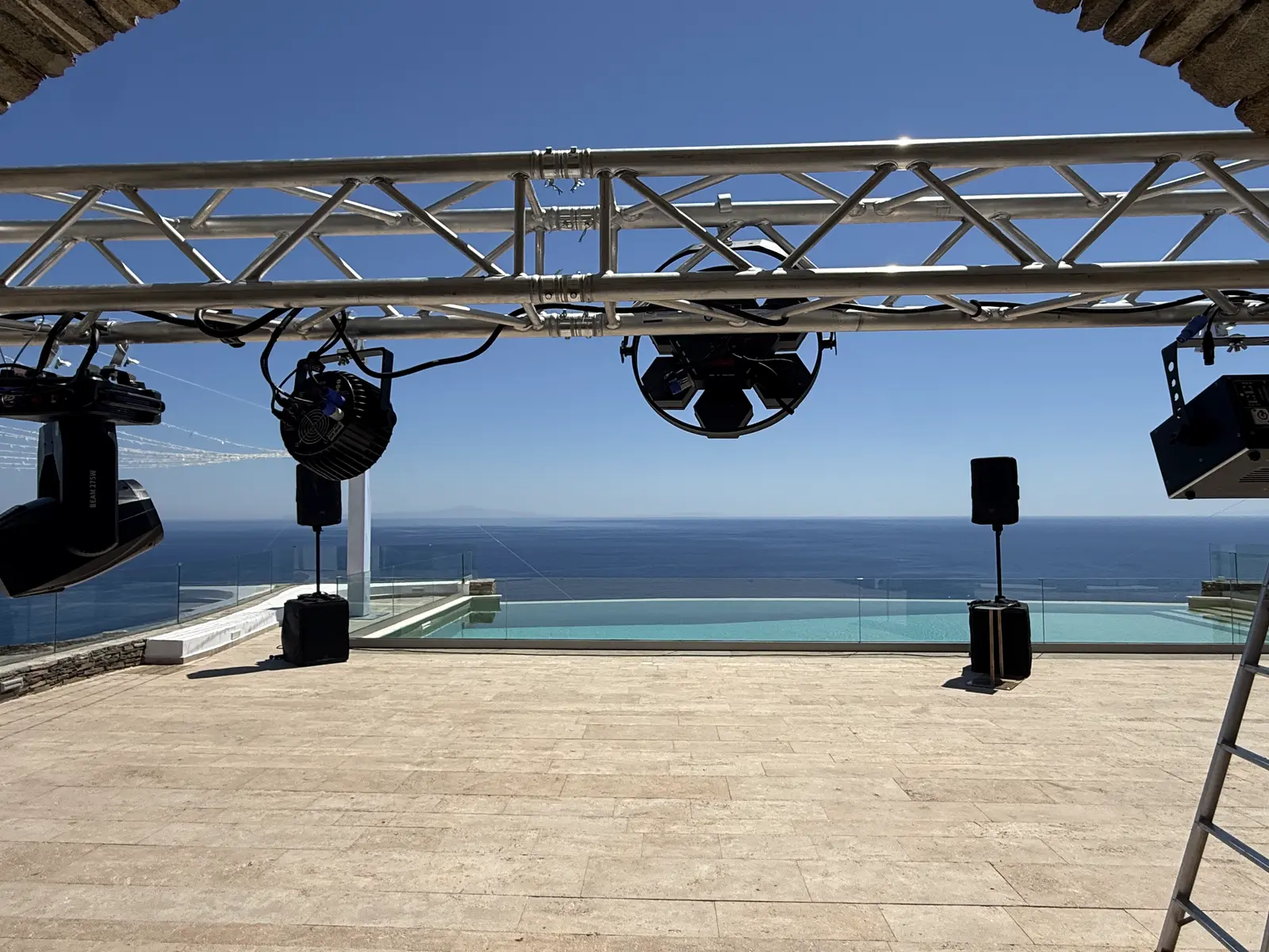 Sea View Truss